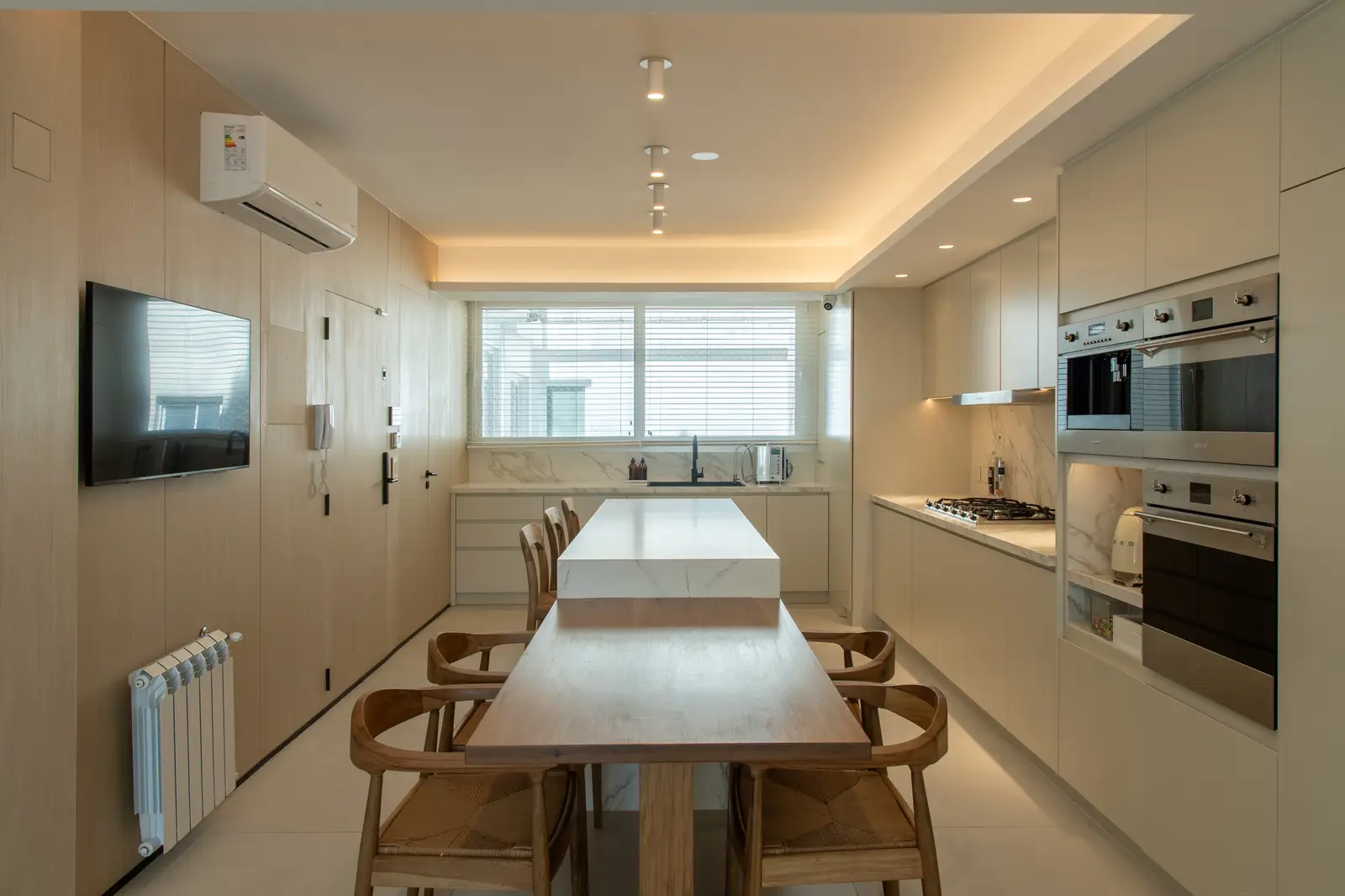 Imagen de la obra PISO LIBERTADOR