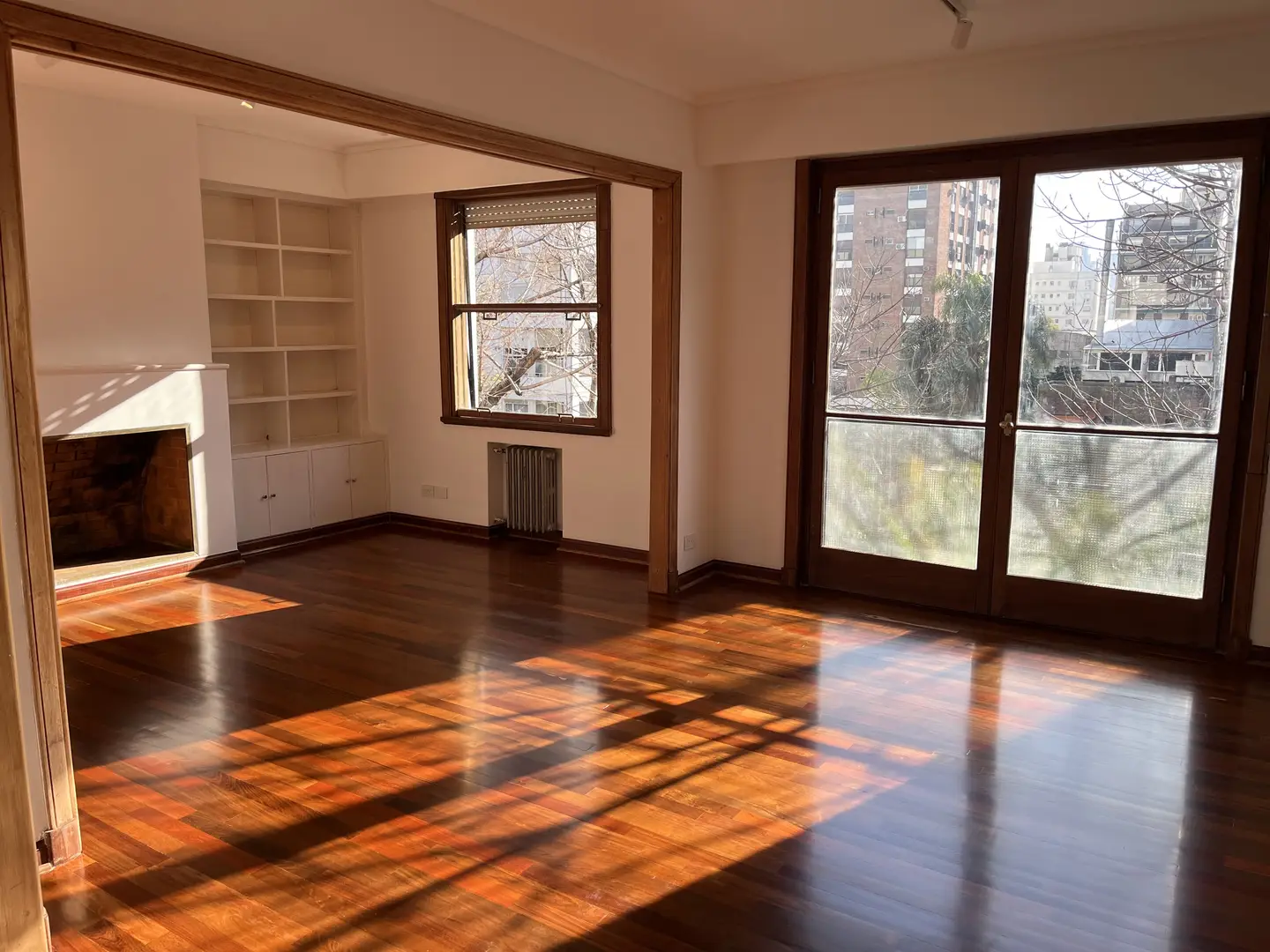 Imagen de la obra PISO MONTAÑESES